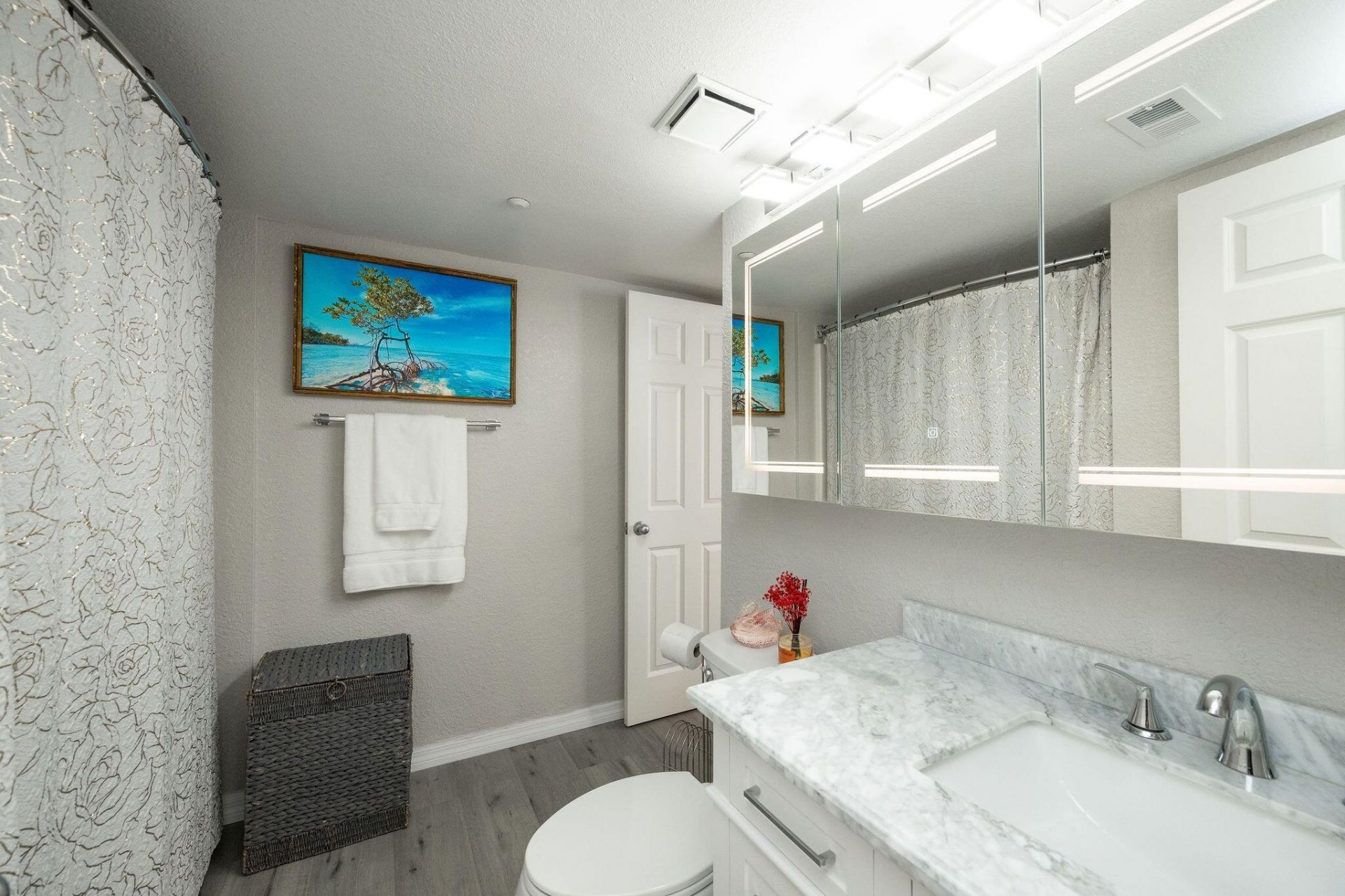 3635 Seaside Drive, Unit APT 114, Key West, FL 33040 Photo