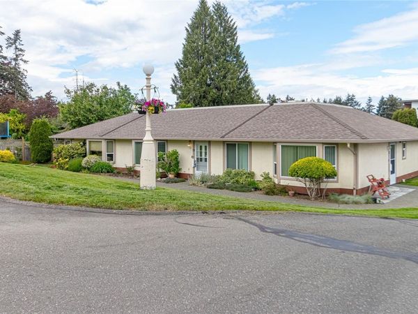 100 Abbey Lane , Unit 2, Parksville, BC V9P 1N4