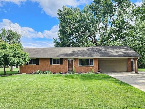 120 Windmere Drive, Troy, OH 45373