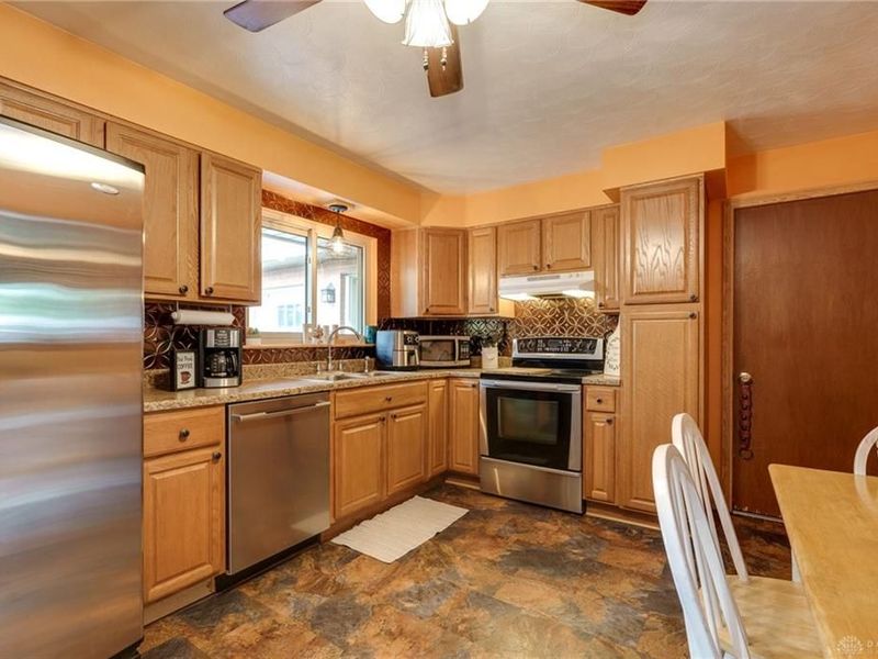 120 Windmere Drive, Troy, OH 45373 Photo 15