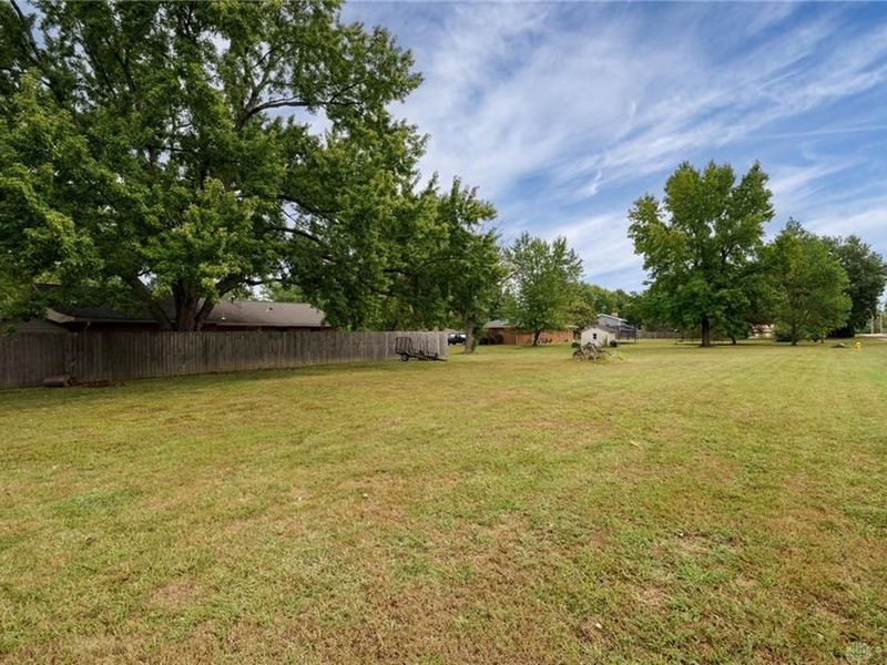 120 Windmere Drive, Troy, OH 45373 Photo 47