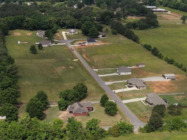 220 Mill Creek Ct, Leighton, AL 35646