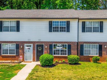 8022 Timberlake Road, Lynchburg, VA 24502