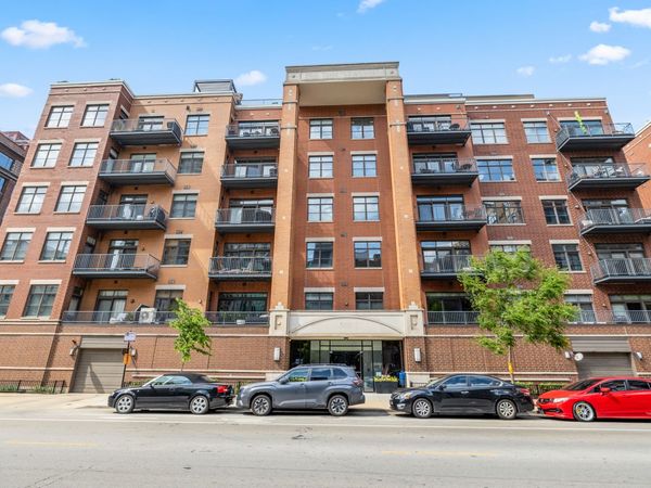 560 W Fulton Street , Unit 403, Chicago, IL 60661