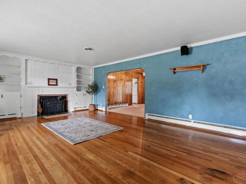 305 Bourbon Street, Blanchester, OH 45107 Photo 5
