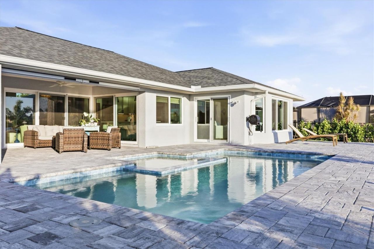 430 Spring Lake Boulevard Nw, Port Charlotte, FL 33952 Photo