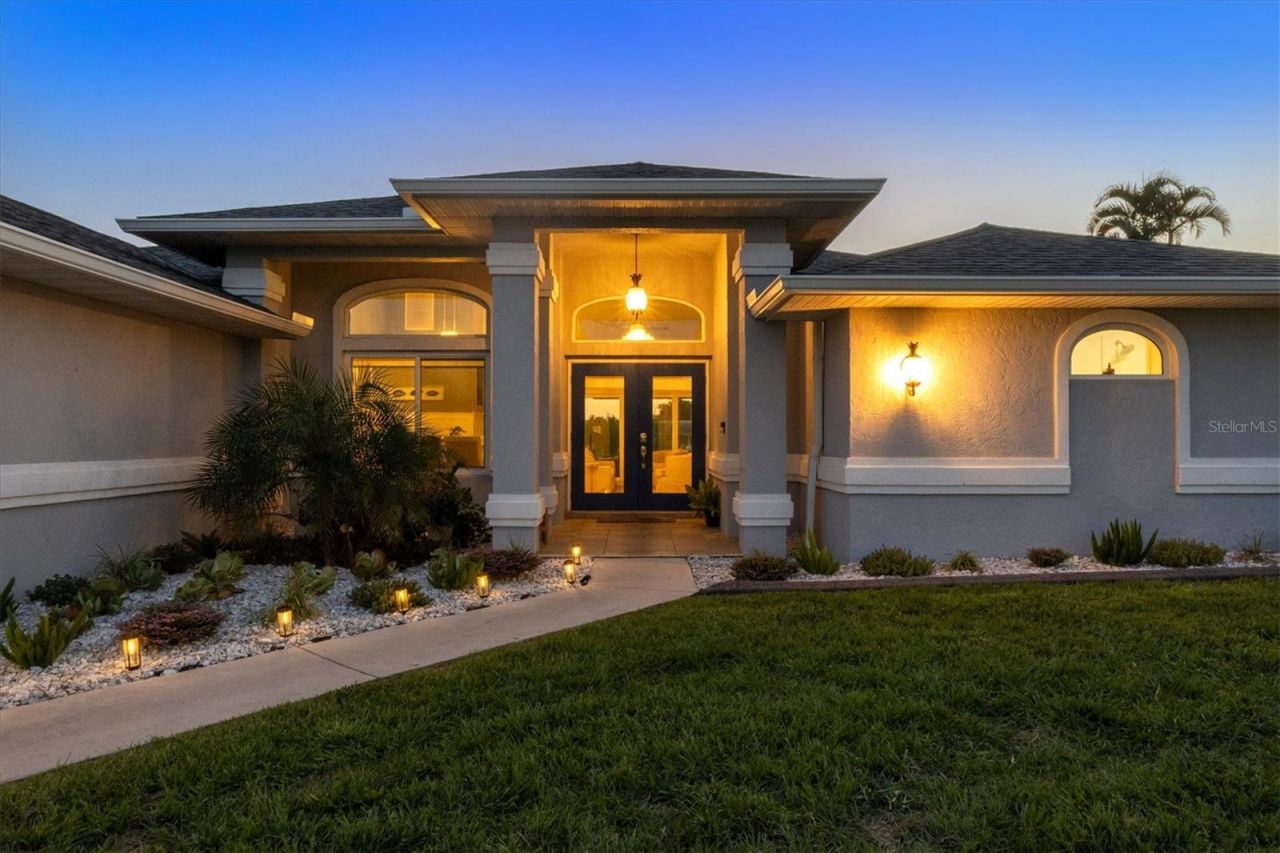 430 Spring Lake Boulevard Nw, Port Charlotte, FL 33952 Photo