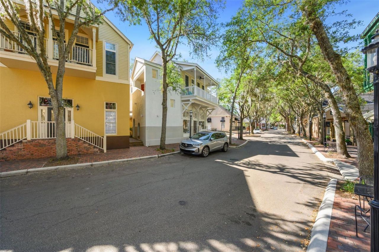 5213 SW 91st Terrace, Unit B, Gainesville, FL 32608 Photo
