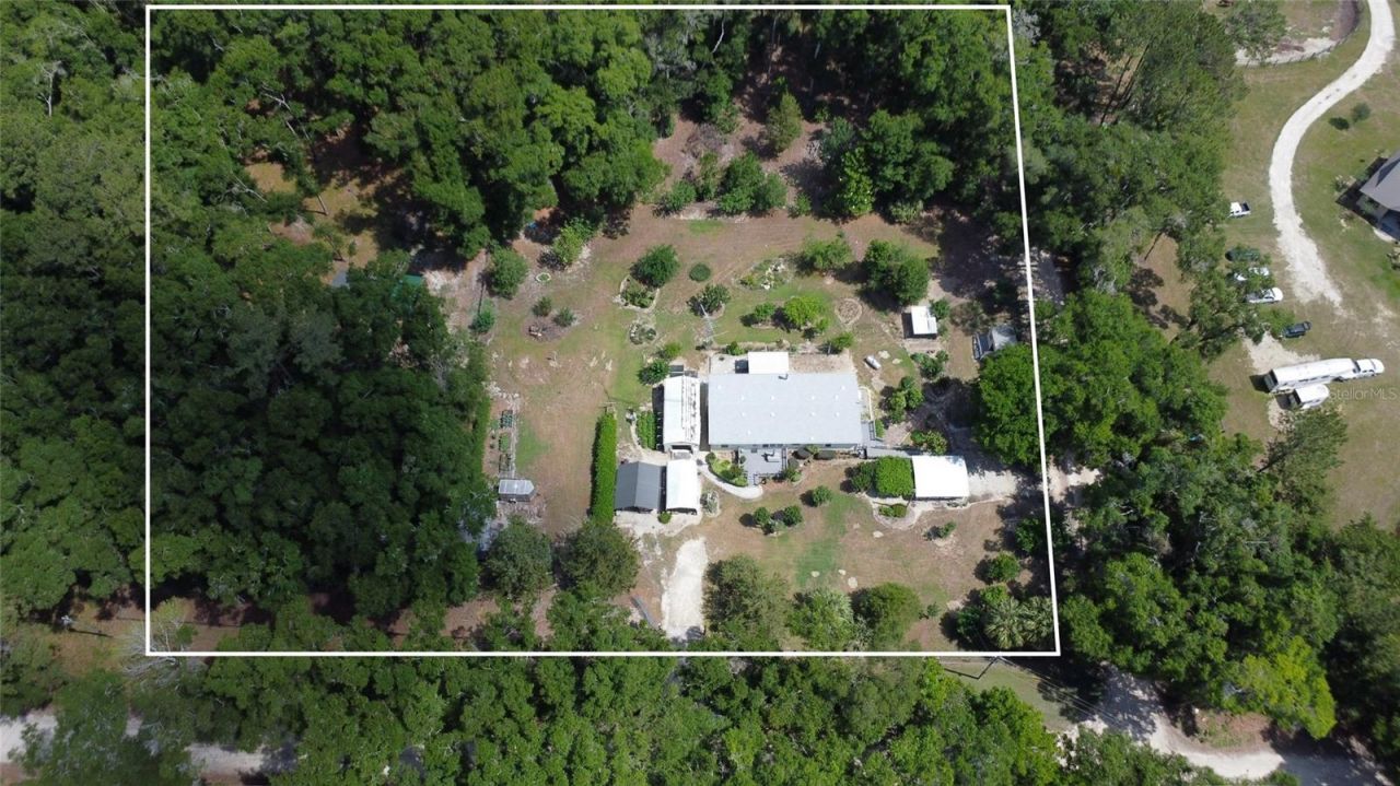 4050 NE 172nd Court , Williston, FL 32696 Photo