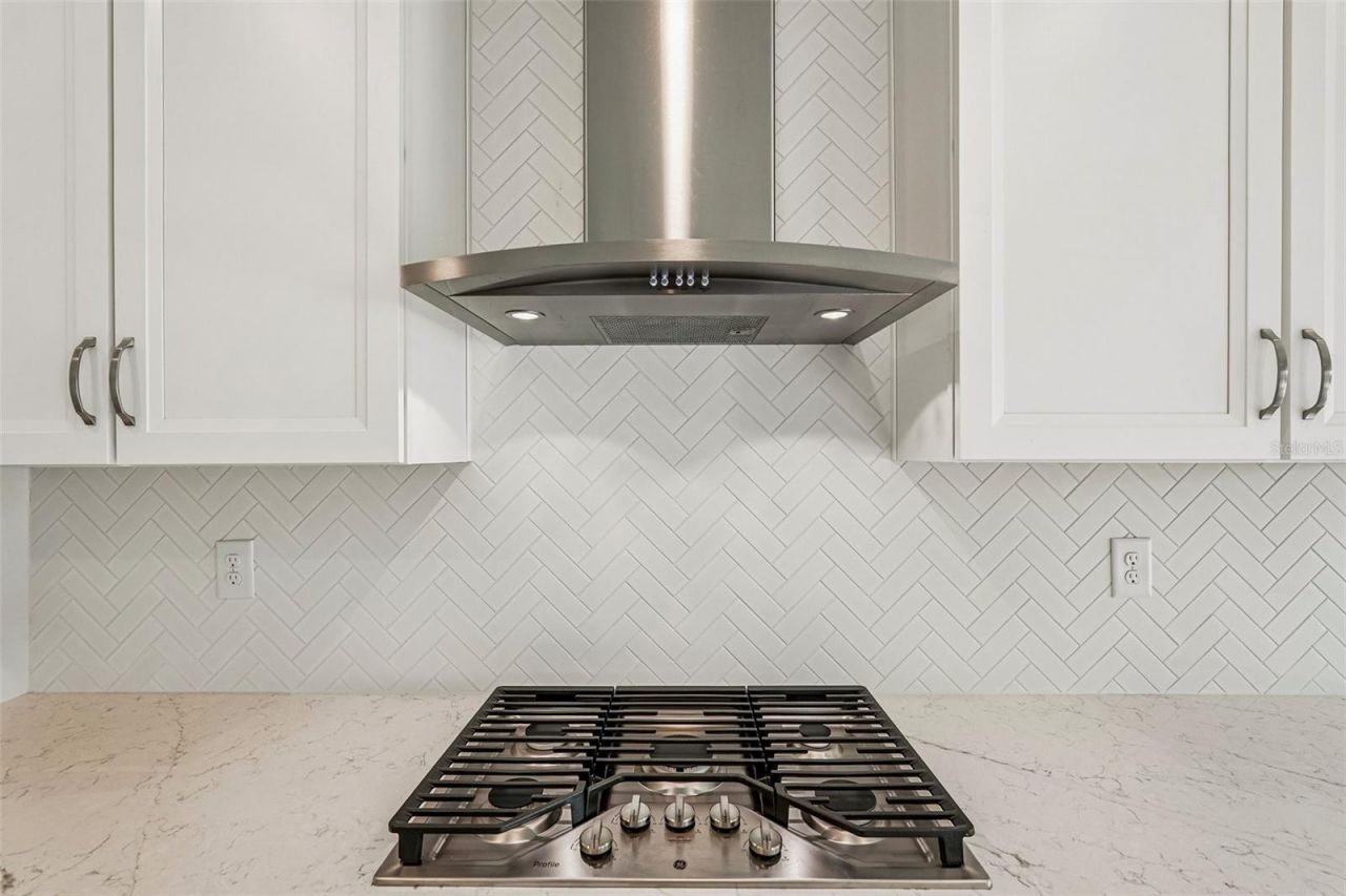 9706 Crystal Isles Circle, Sarasota, FL 34241 Photo