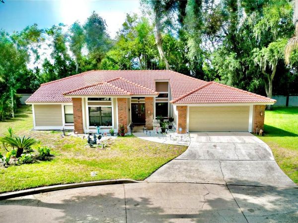 5455 PINE BARK LANE , WESLEY CHAPEL, FL 33543