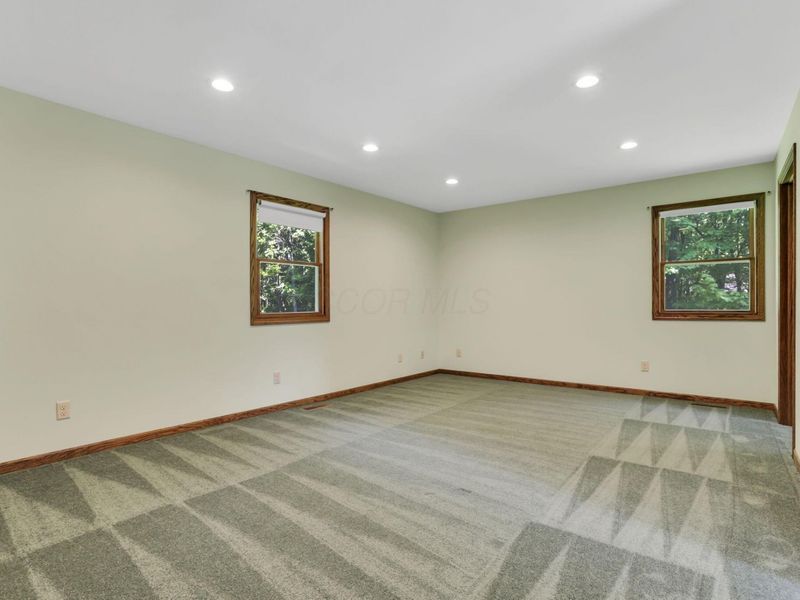 314 E Woodside Drive, Gambier, OH 43022 Photo 16