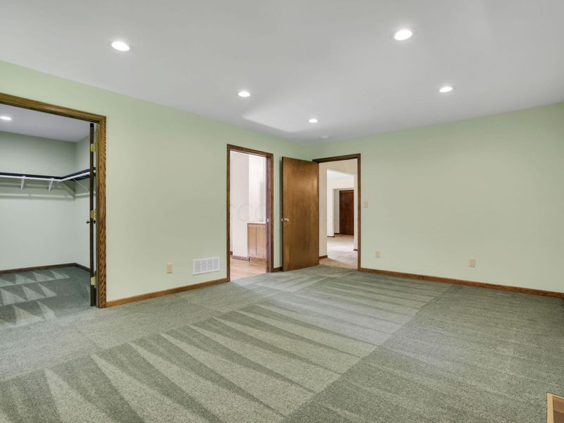 314 E Woodside Drive, Gambier, OH 43022 Photo 18