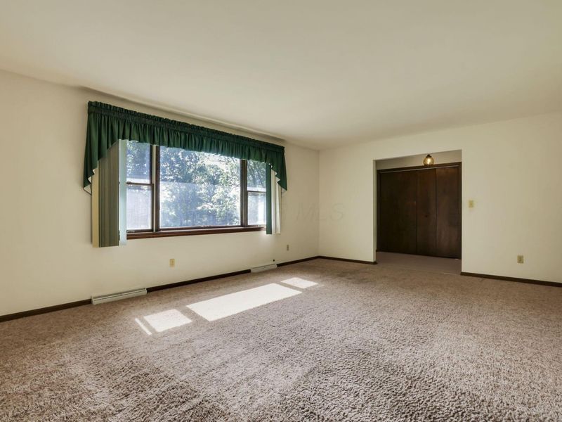 314 E Woodside Drive , Gambier, OH 43022 Photo 7