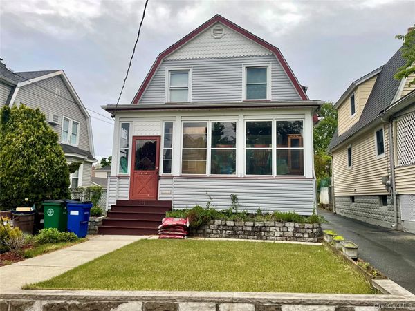 141 Fisher Avenue , Staten Island, NY 10307
