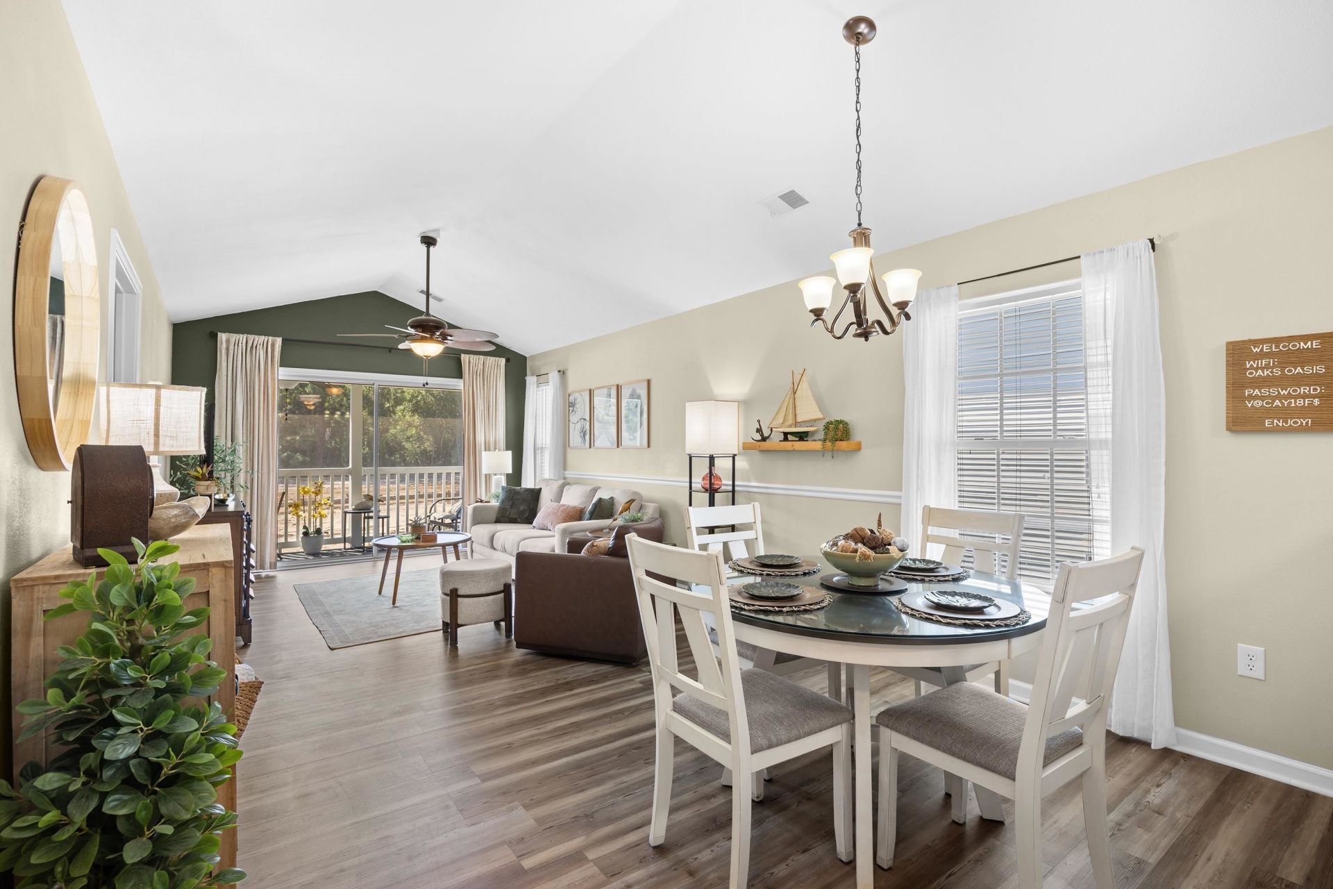 1242 River Oaks Dr. Photo 11