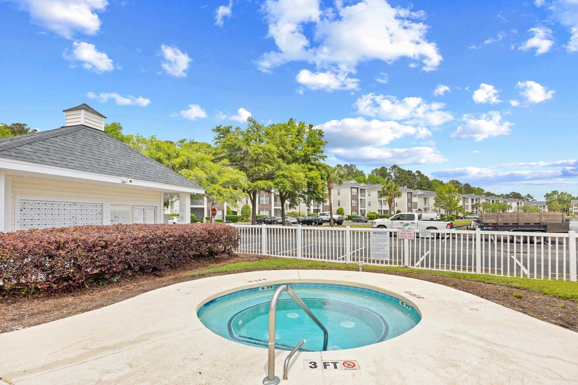 1242 River Oaks Dr. Photo 36