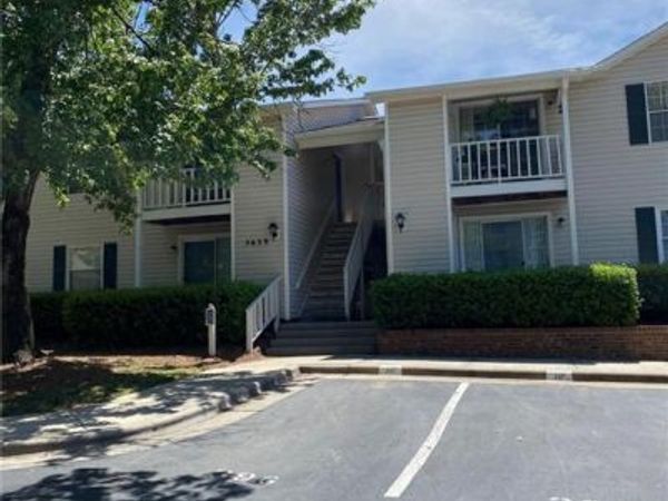 5639 Hornaday Road, Unit G, Greensboro, NC 27409