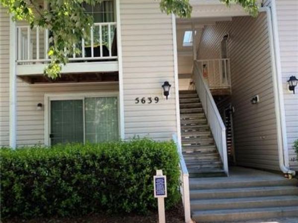 5639 Hornaday Road, Unit G, Greensboro, NC 27409