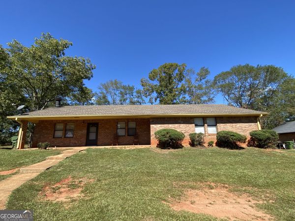 129 Tanglewood Drive, Unit B, Monroe, GA 30656