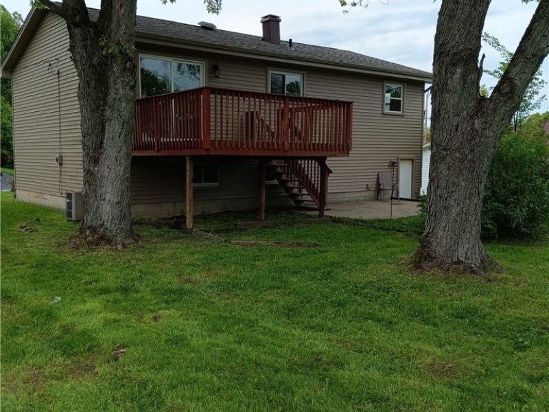 663 Meadowland Drive , Hubbard, OH 44425 Photo 25