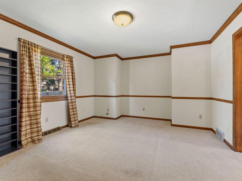 7591 Deercreek Drive, Worthington, OH 43085 Photo 10