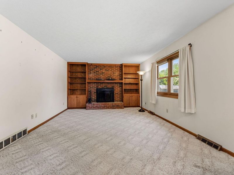 7591 Deercreek Drive, Worthington, OH 43085 Photo 19