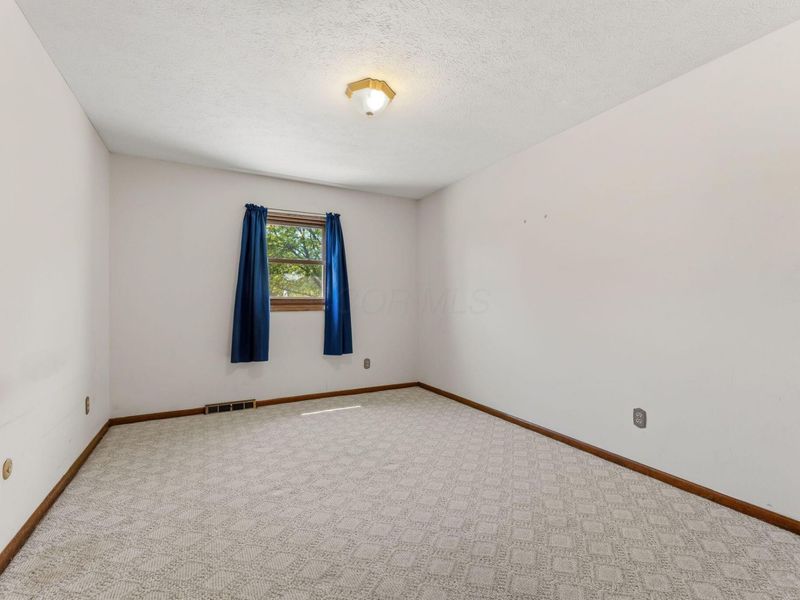 7591 Deercreek Drive, Worthington, OH 43085 Photo 31