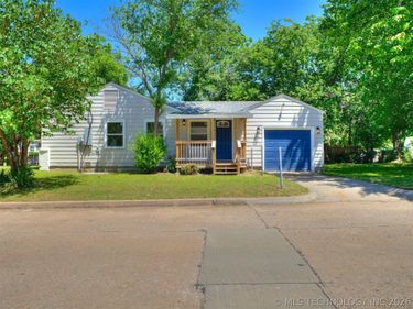 338 W 47th Place North , Tulsa, OK 74126