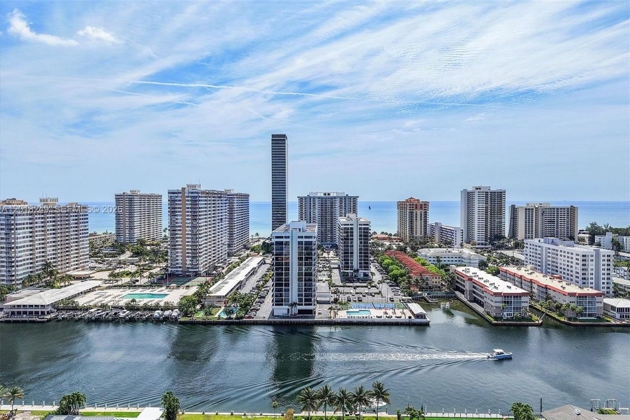 2017 S Ocean Dr , Unit 910, Hallandale Beach, FL 33009 Photo