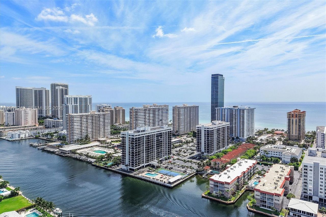 2017 S Ocean Dr , Unit 910, Hallandale Beach, FL 33009 Photo