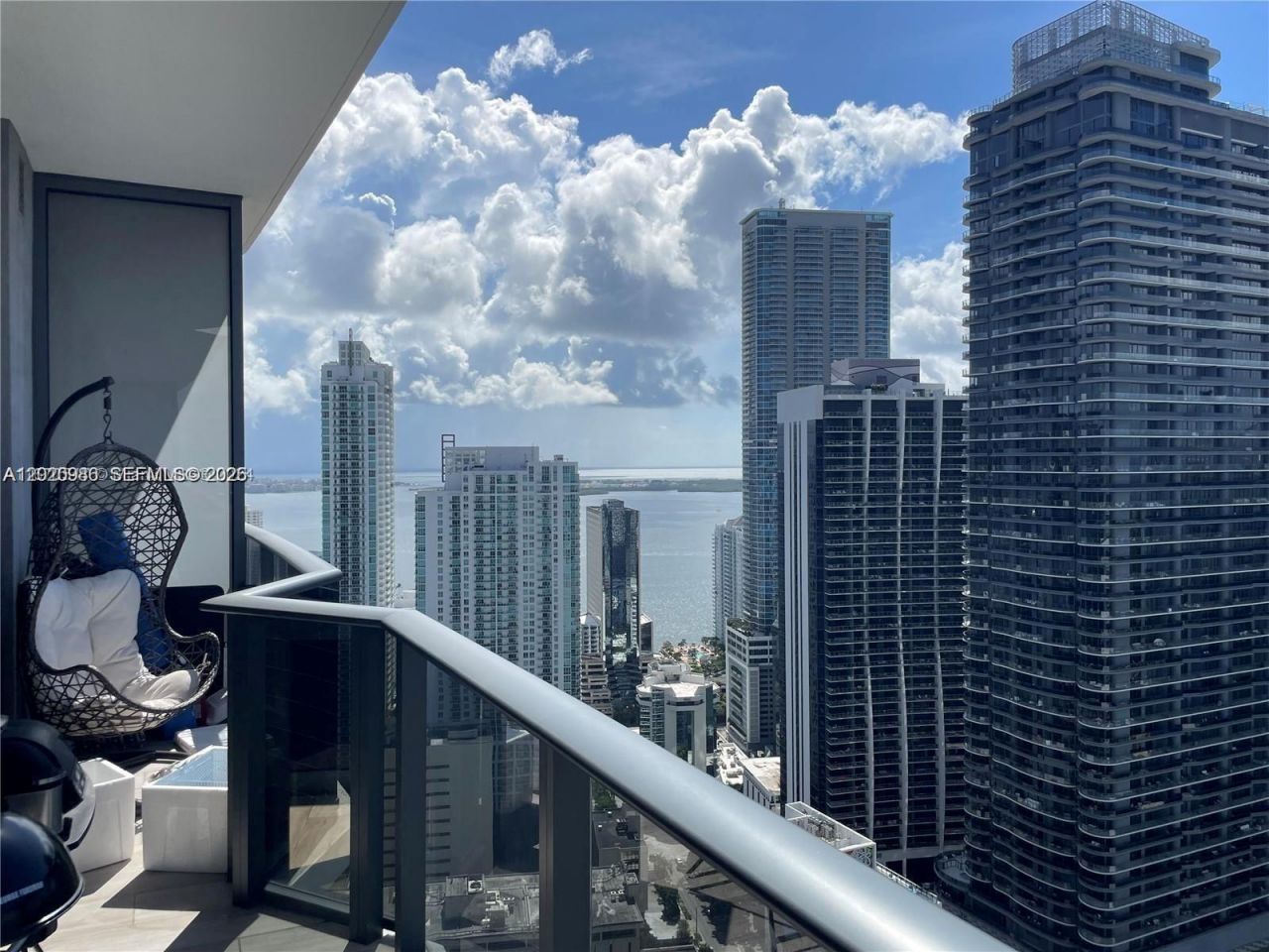 55 SW 9th St , Unit 4304, Miami, FL 33130 Photo