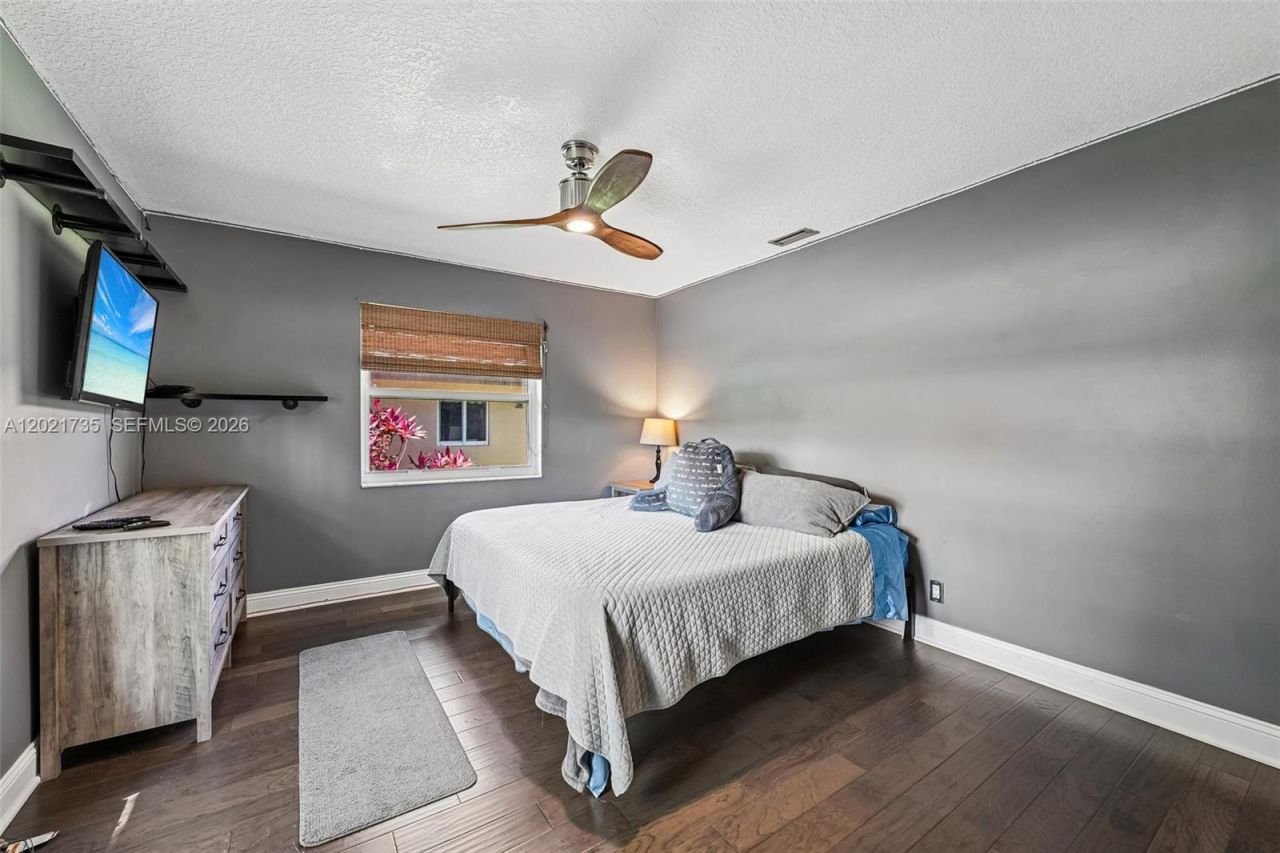 483 NW 107th Ave, Coral Springs, FL 33071 Photo