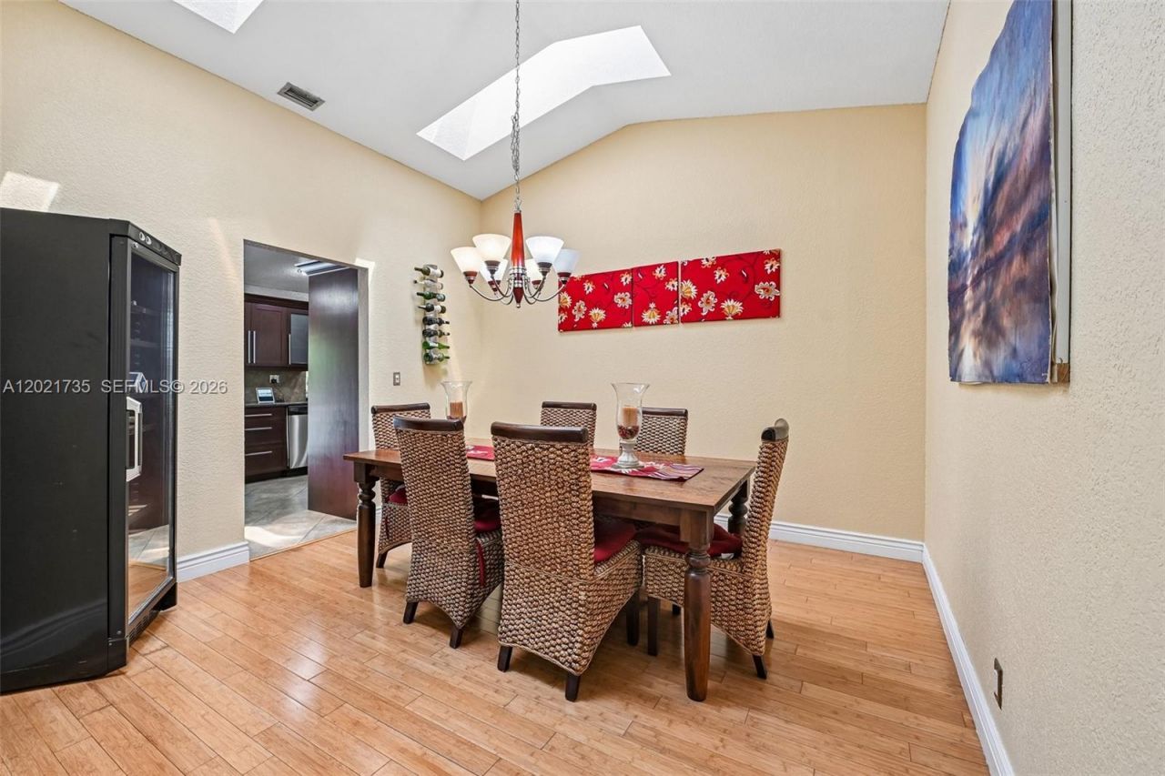 483 NW 107th Ave, Coral Springs, FL 33071 Photo