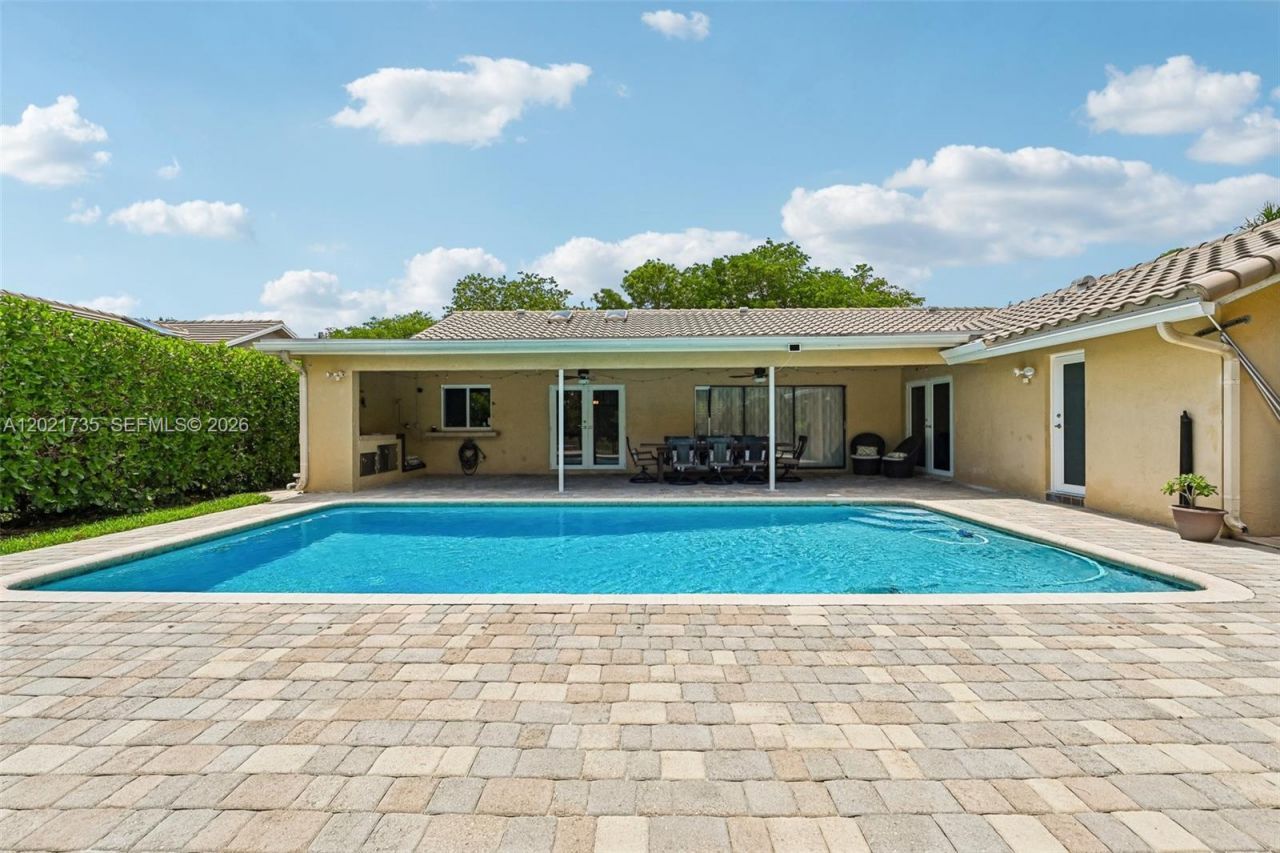 483 NW 107th Ave, Coral Springs, FL 33071 Photo