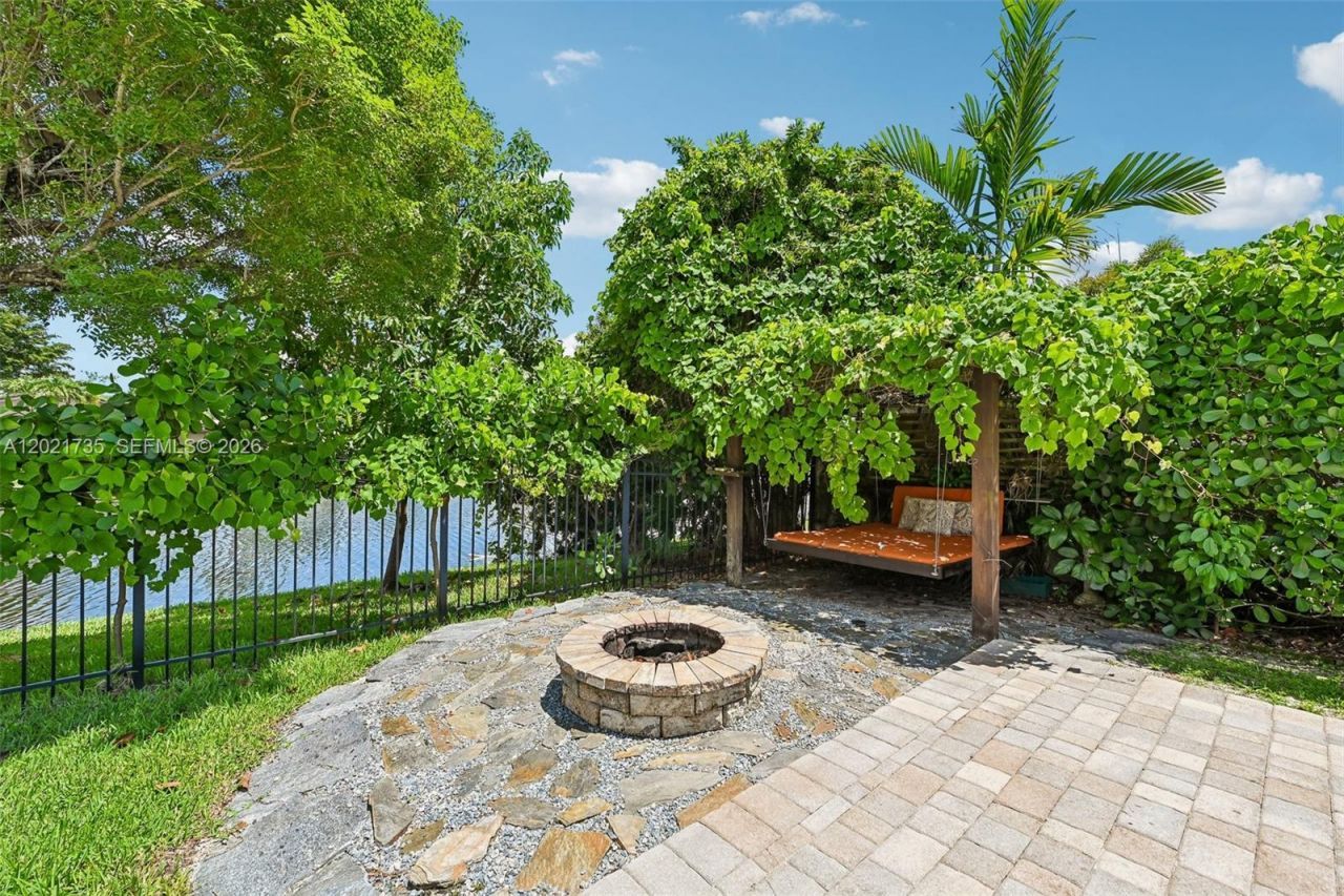 483 NW 107th Ave, Coral Springs, FL 33071 Photo