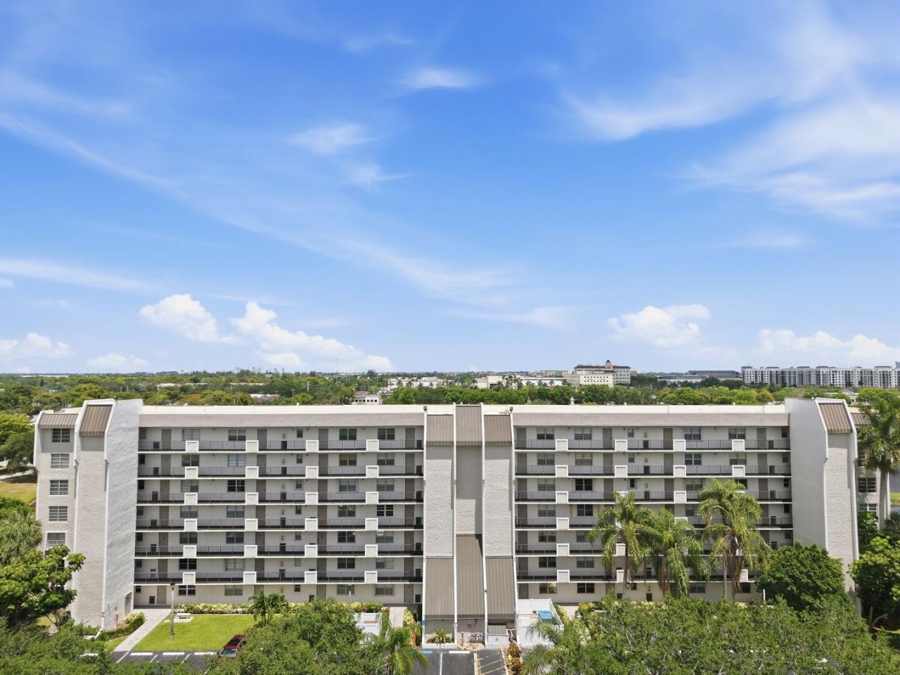 3100 W Rolling Hills Circle, Unit 405, Davie, FL 33328 Photo
