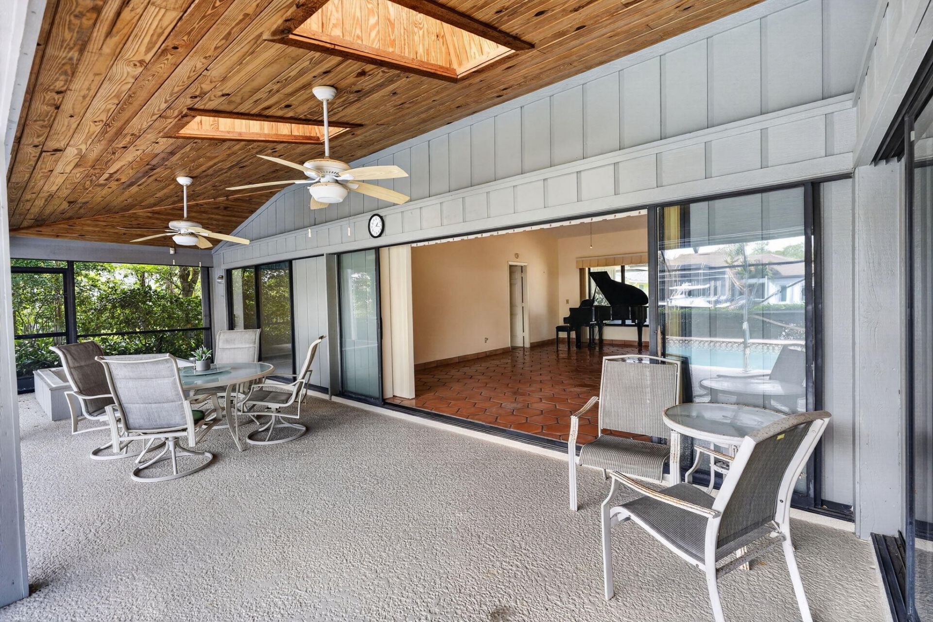 9055 SE Harbor Island Way, Hobe Sound, FL 33455 Photo