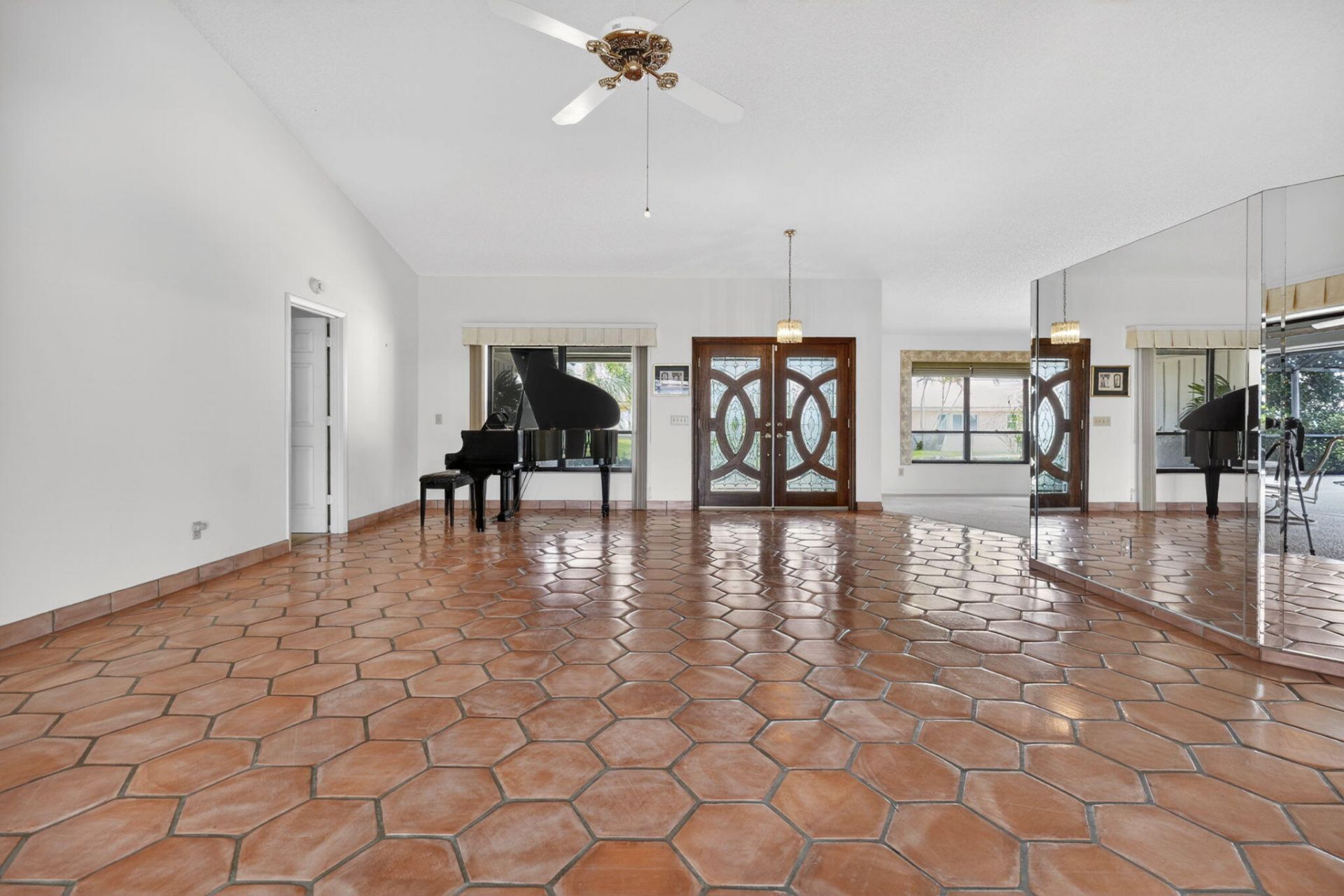 9055 SE Harbor Island Way, Hobe Sound, FL 33455 Photo