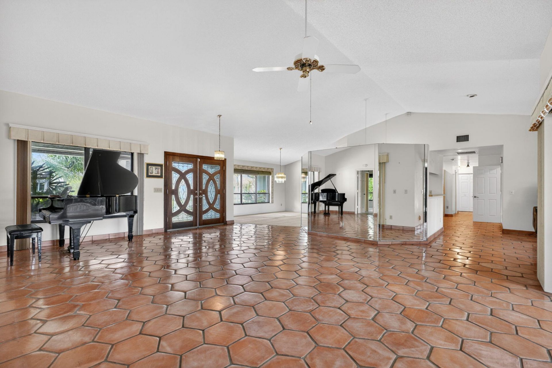 9055 SE Harbor Island Way, Hobe Sound, FL 33455 Photo