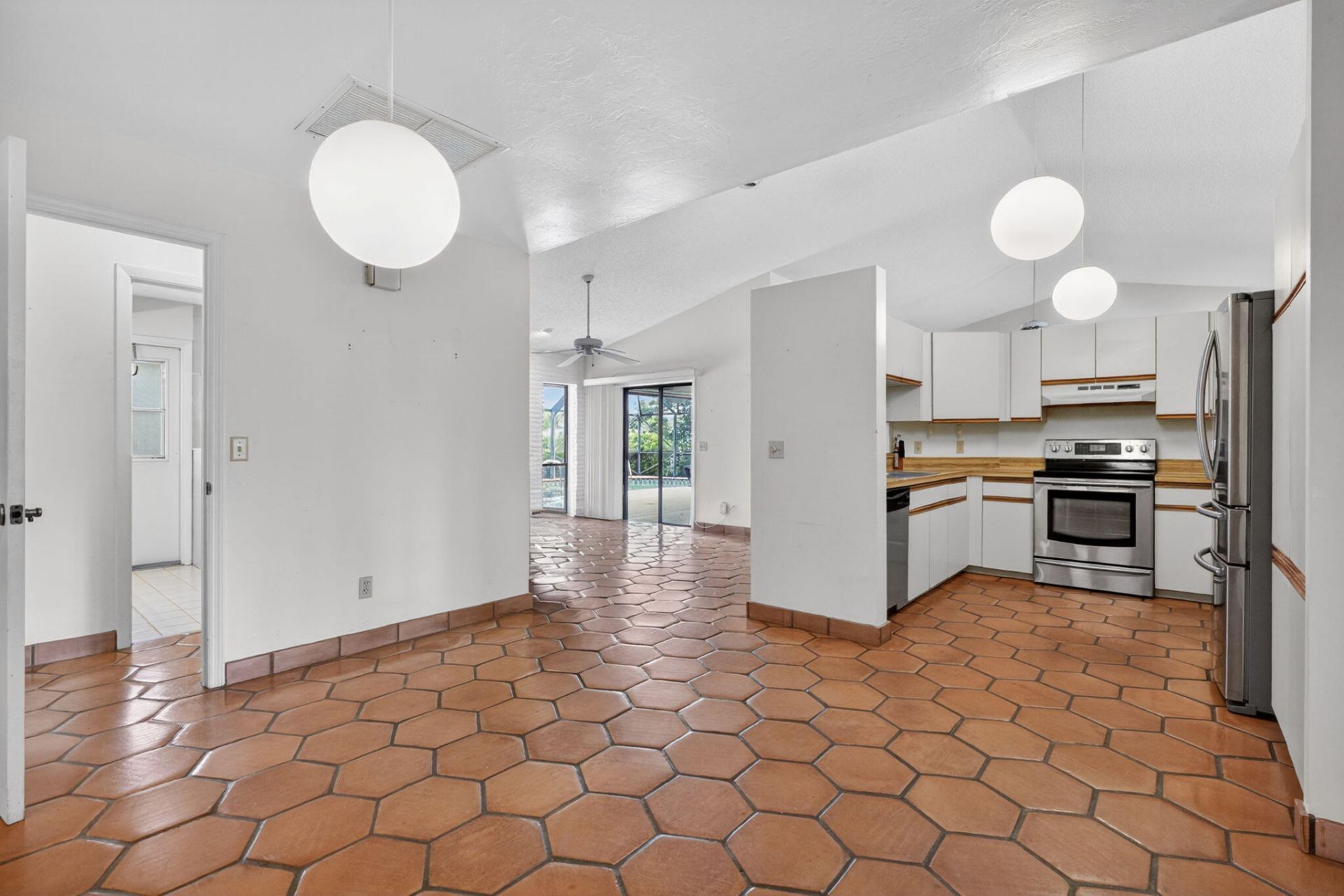 9055 SE Harbor Island Way, Hobe Sound, FL 33455 Photo