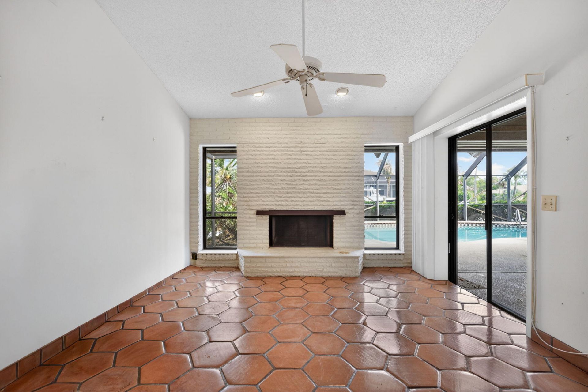 9055 SE Harbor Island Way, Hobe Sound, FL 33455 Photo