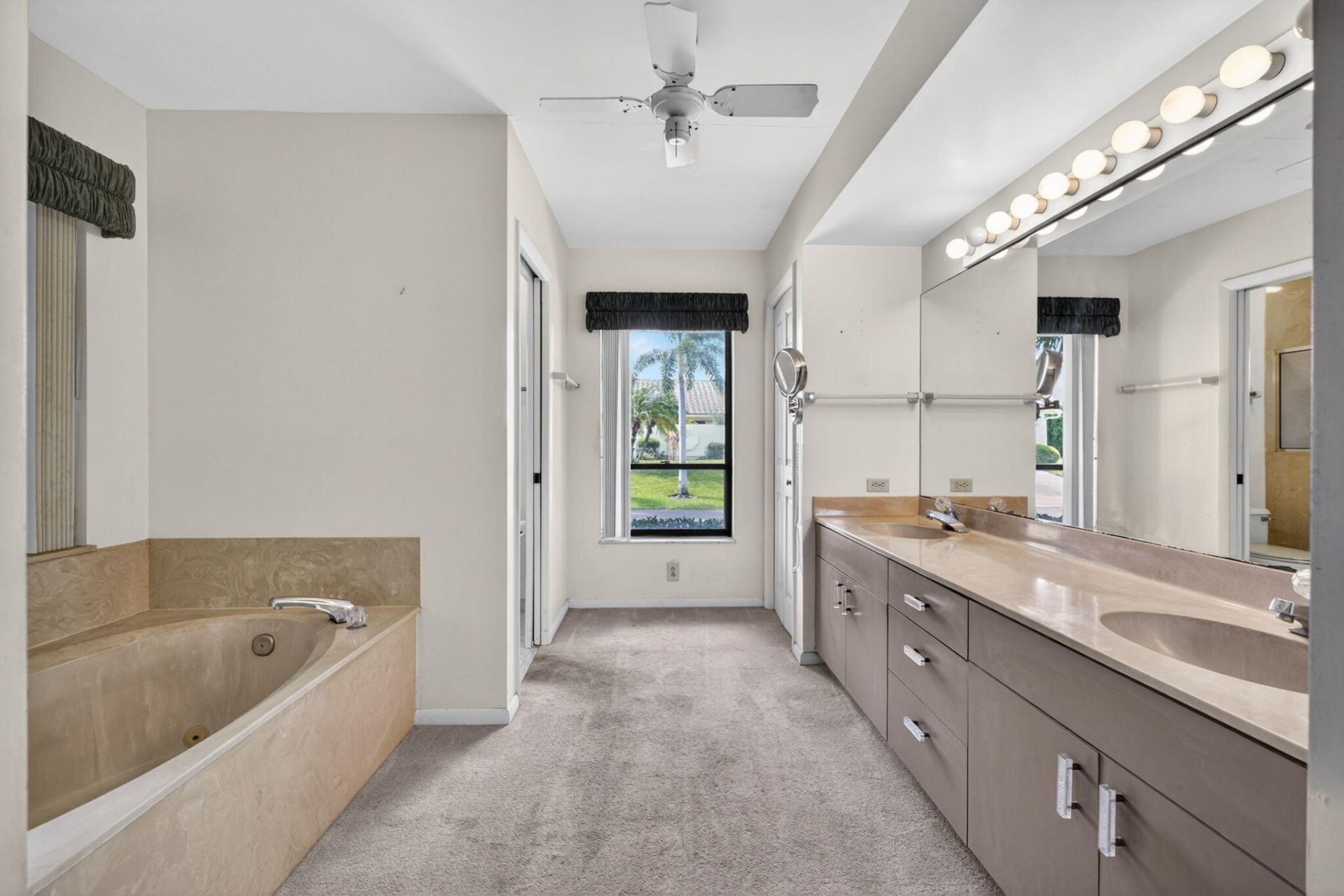 9055 SE Harbor Island Way, Hobe Sound, FL 33455 Photo