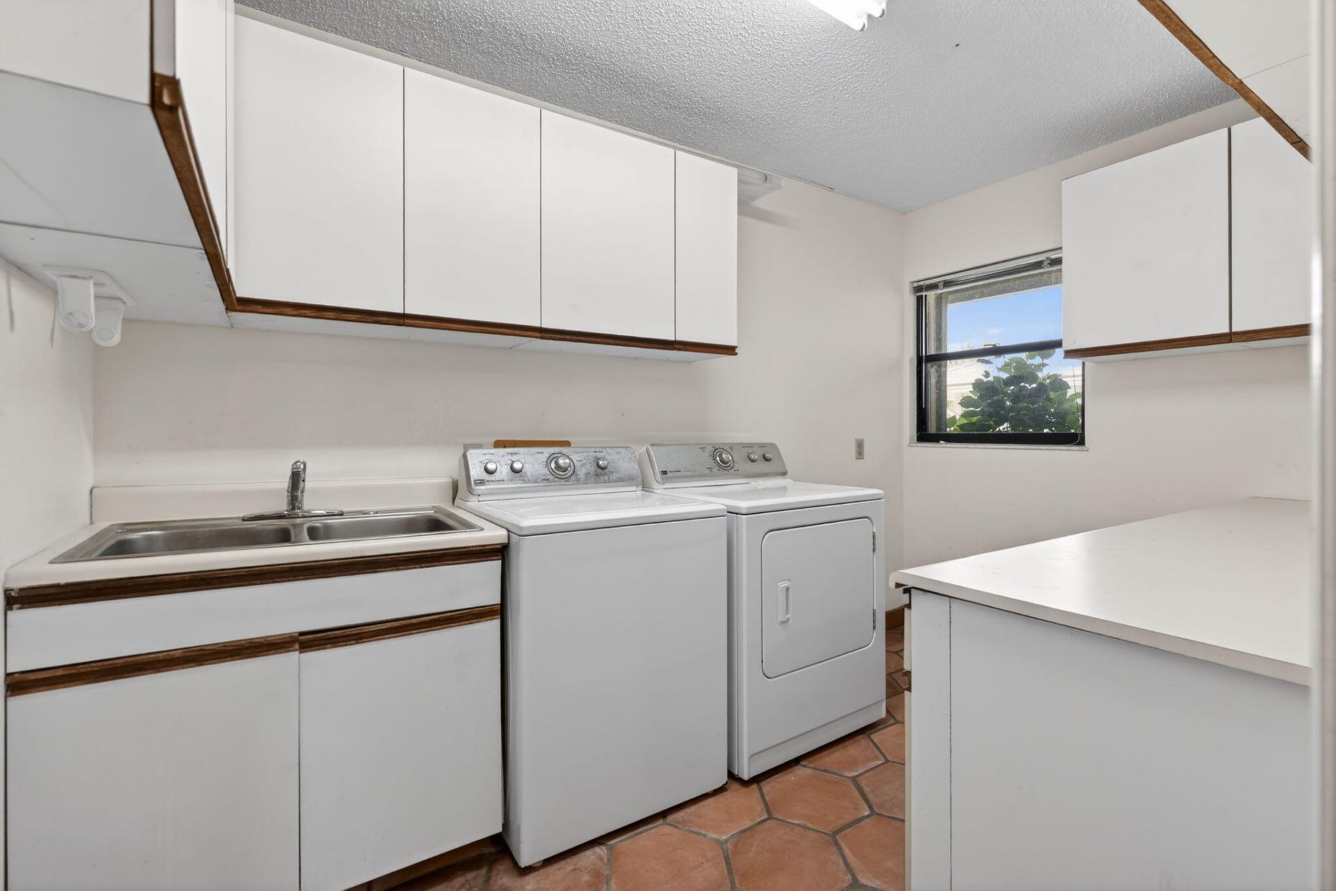 9055 SE Harbor Island Way, Hobe Sound, FL 33455 Photo