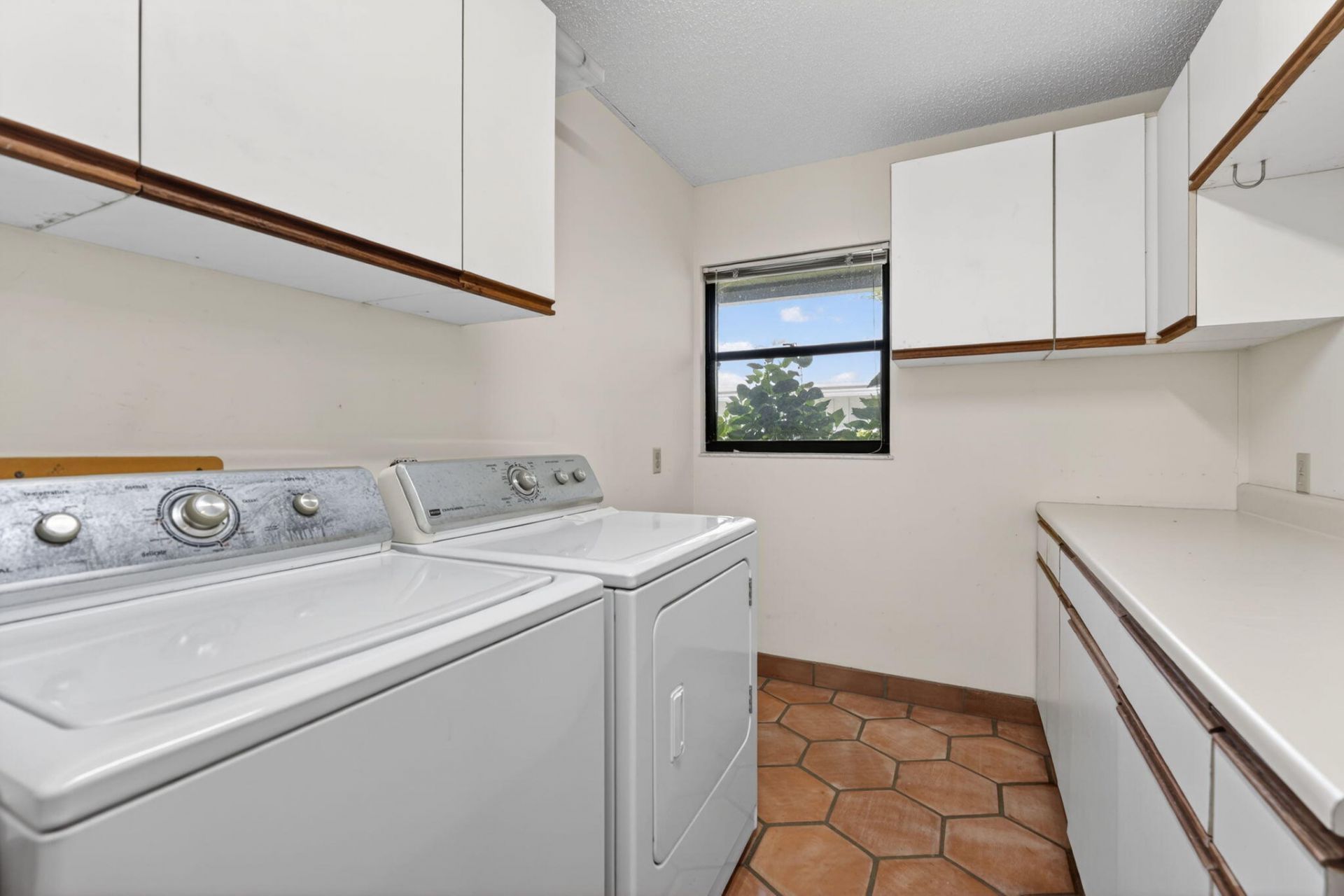 9055 SE Harbor Island Way, Hobe Sound, FL 33455 Photo