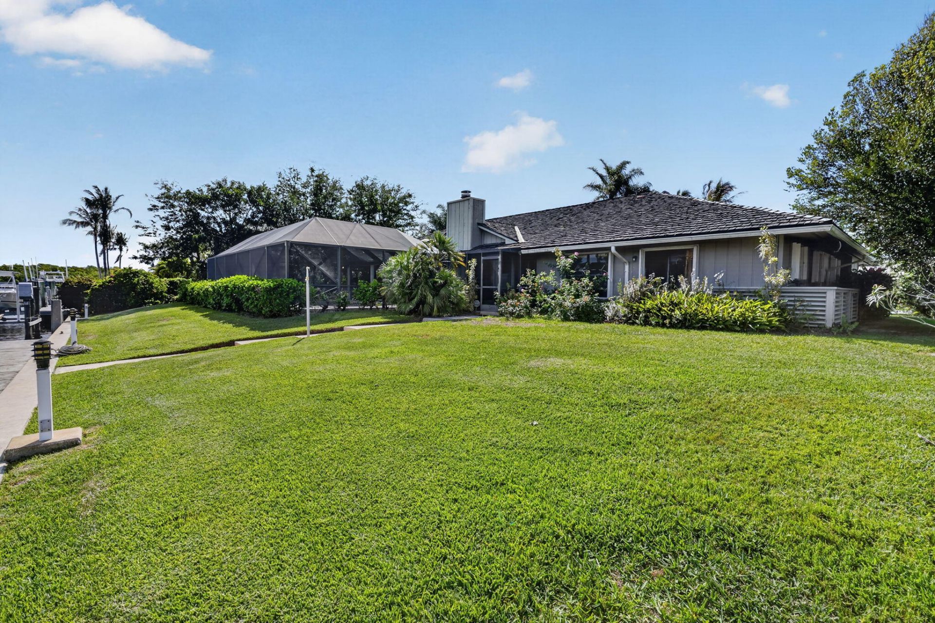 9055 SE Harbor Island Way, Hobe Sound, FL 33455 Photo