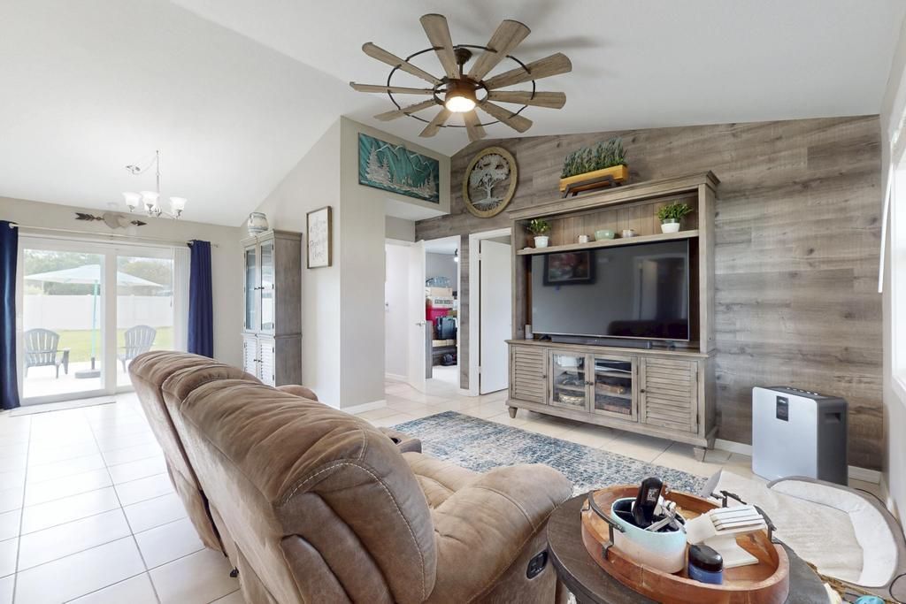 2590 SW Hinchman Street, Port Saint Lucie, FL 34984 Photo