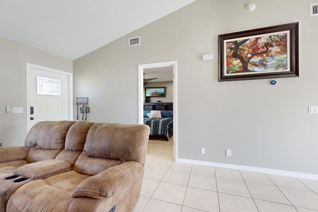 2590 SW Hinchman Street, Port Saint Lucie, FL 34984 Photo