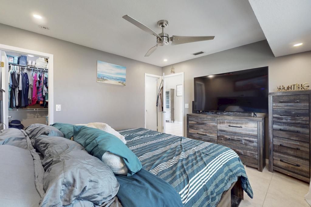 2590 SW Hinchman Street, Port Saint Lucie, FL 34984 Photo