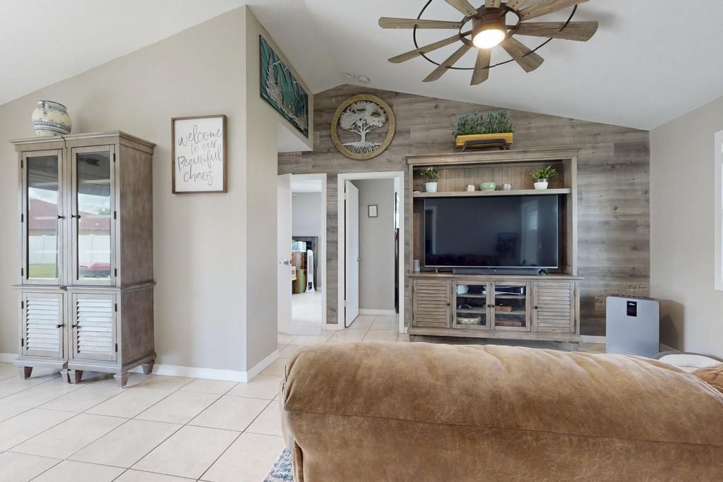 2590 SW Hinchman Street, Port Saint Lucie, FL 34984 Photo